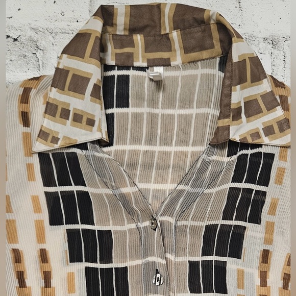 Lindi Sheer Button Front Tunic Blouse Size M - Picture 10 of 12